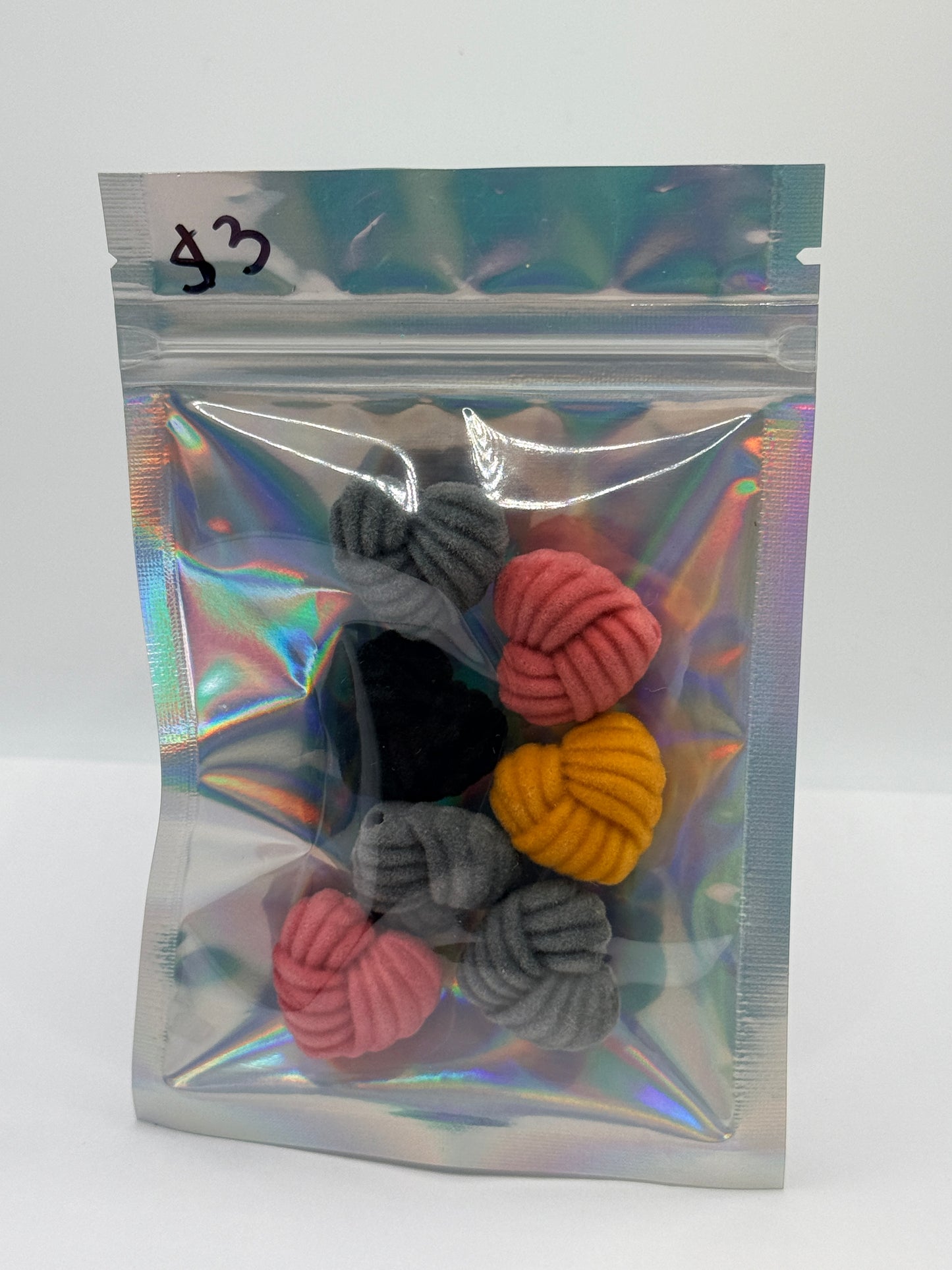 Fuzzy Hearts (7pcs)